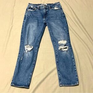 Abercrombie & Fitch 27/4 The Boyfriend Mid Rise Jeans Destroyed Rigid